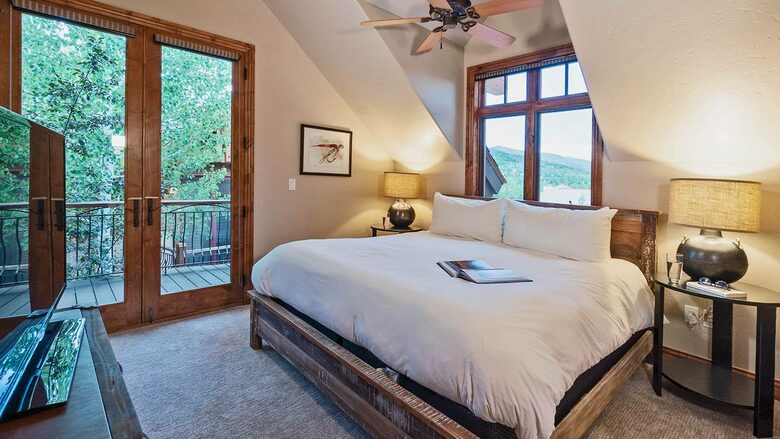 Home Exchange in Steamboat Springs, CO king bedroom #3 with balcony