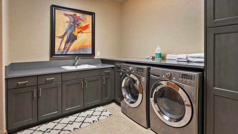 Home Exchange in Steamboat Springs, CO laundry room with sink