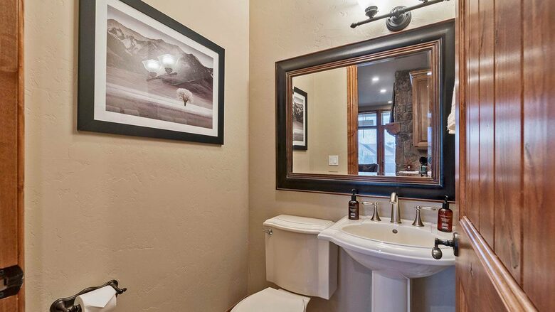 Home Exchange in Steamboat Springs, CO powder bathroom