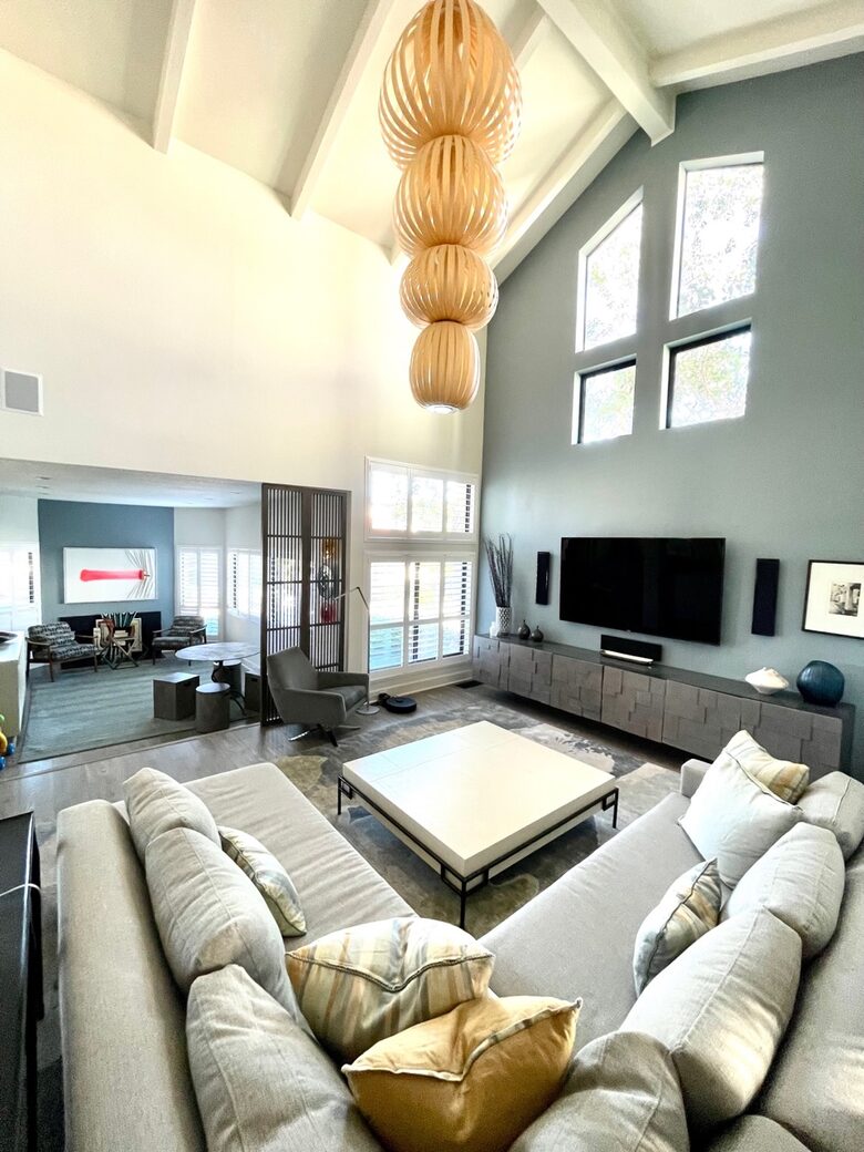 Home Exchange in Oxnard, CA family room with vaulted ceilings