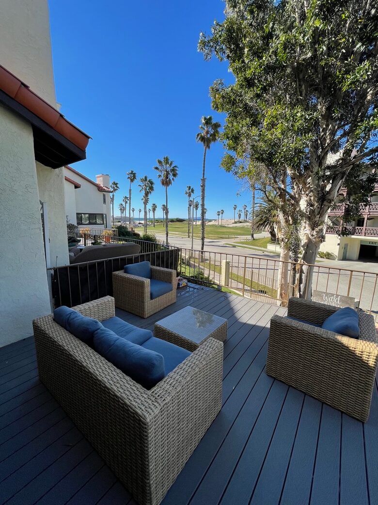 Home Exchange in Oxnard, CA outdoor patio with cozy lounge