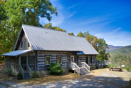 Home exchange in Fairview NC, exterior of home in the sun