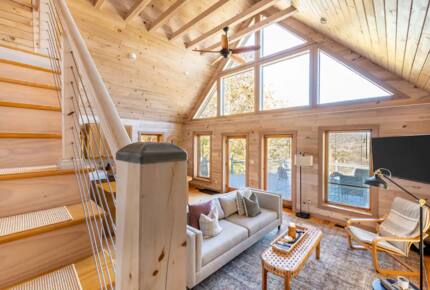 Home exchange in Fairview NC, stairs from great room to loft