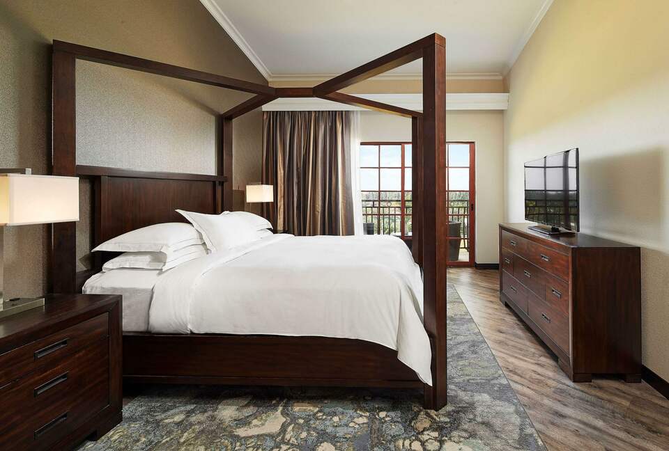 MarBrisa Hilton Grand Vacations Club 2 Bedroom Suite - King/Queen *THANKSGIVING WEEK* - Carlsbad, California