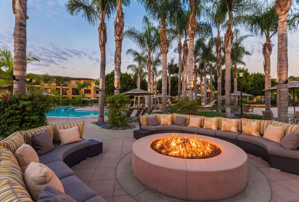 MarBrisa Hilton Grand Vacations Club 2 Bedroom Suite - King/Queen *THANKSGIVING WEEK* - Carlsbad, California