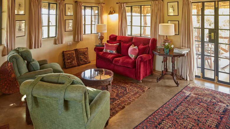 The Round House and Bunk Room at Olepangi Farm - all inclusive - Mt. Kenya - Timau, Kenya