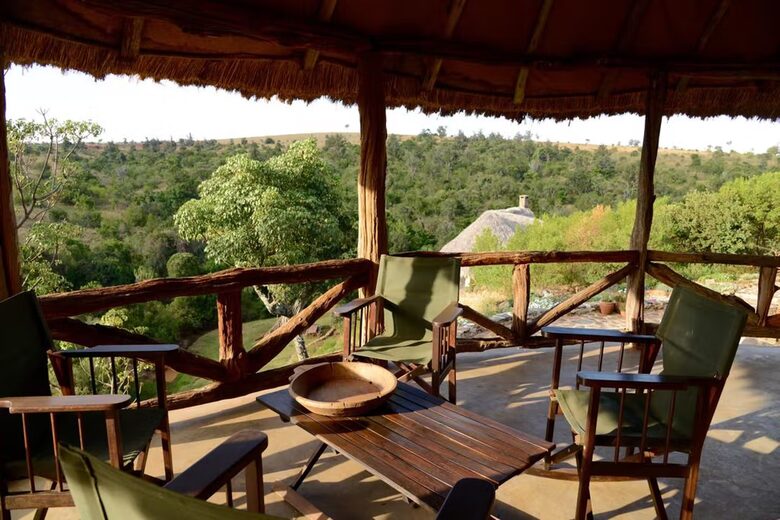 The Round House and Bunk Room at Olepangi Farm - all inclusive - Mt. Kenya - Timau, Kenya
