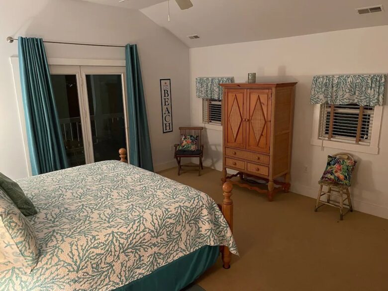 Seaside Flamingo - Daufuskie Island, South Carolina