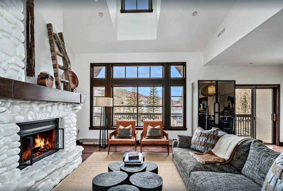 Ski-in/Ski-out Beaver Creek Townhome - Beavercreek, Colorado