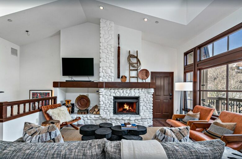 Ski-in/Ski-out Beaver Creek Townhome - Beavercreek, Colorado