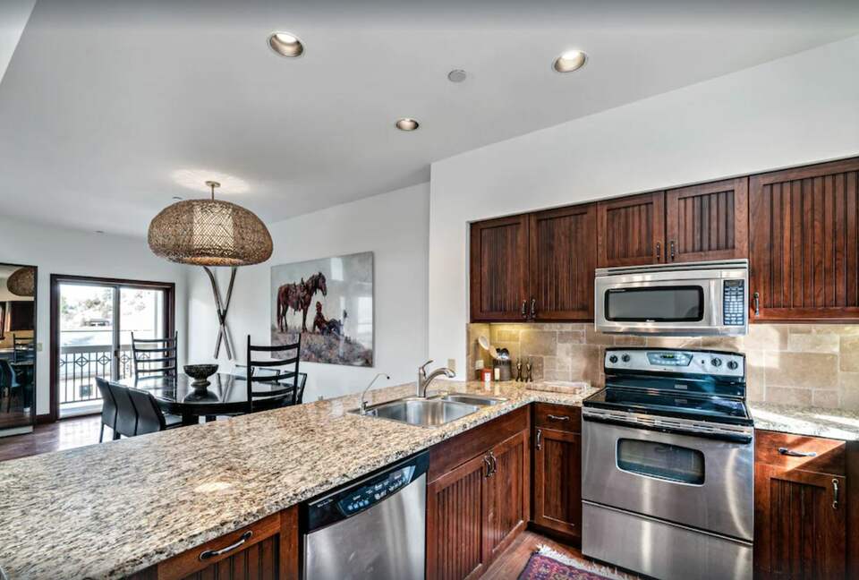 Ski-in/Ski-out Beaver Creek Townhome - Beavercreek, Colorado