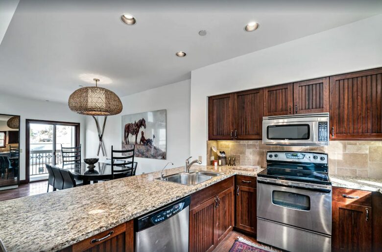 Ski-in/Ski-out Beaver Creek Townhome - Beavercreek, Colorado