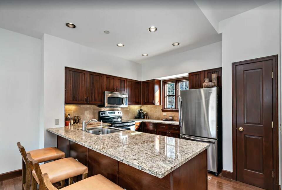 Ski-in/Ski-out Beaver Creek Townhome - Beavercreek, Colorado