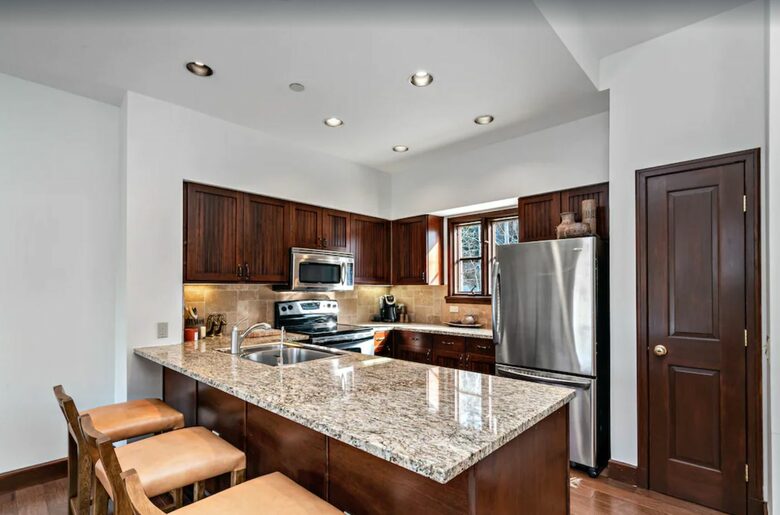 Ski-in/Ski-out Beaver Creek Townhome - Beavercreek, Colorado