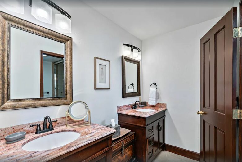 Ski-in/Ski-out Beaver Creek Townhome - Beavercreek, Colorado