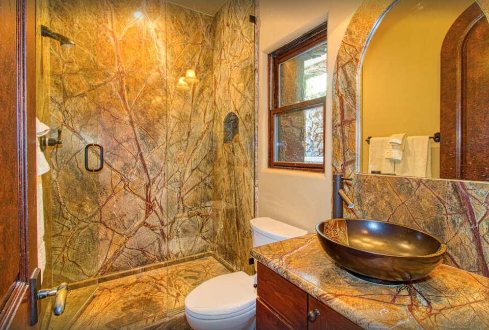 Second master bathroom