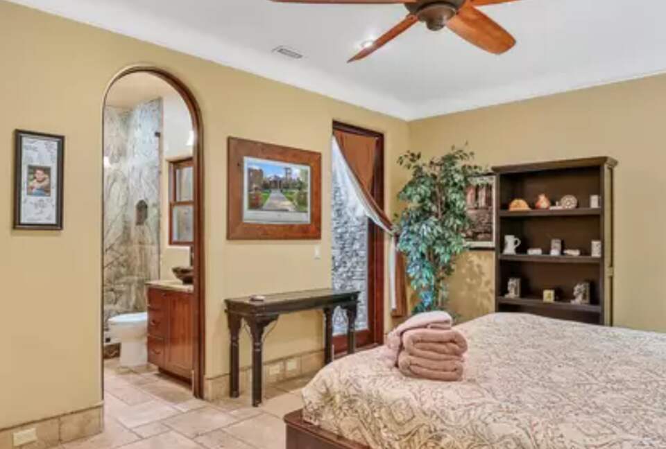 Second mater bedroom