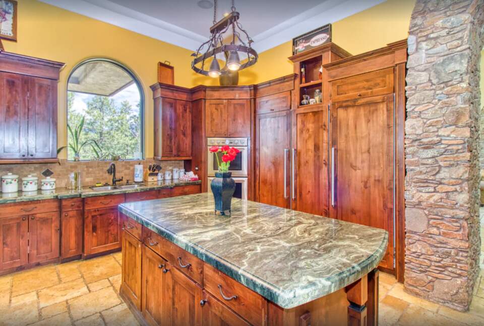 Chef's kitchen with island