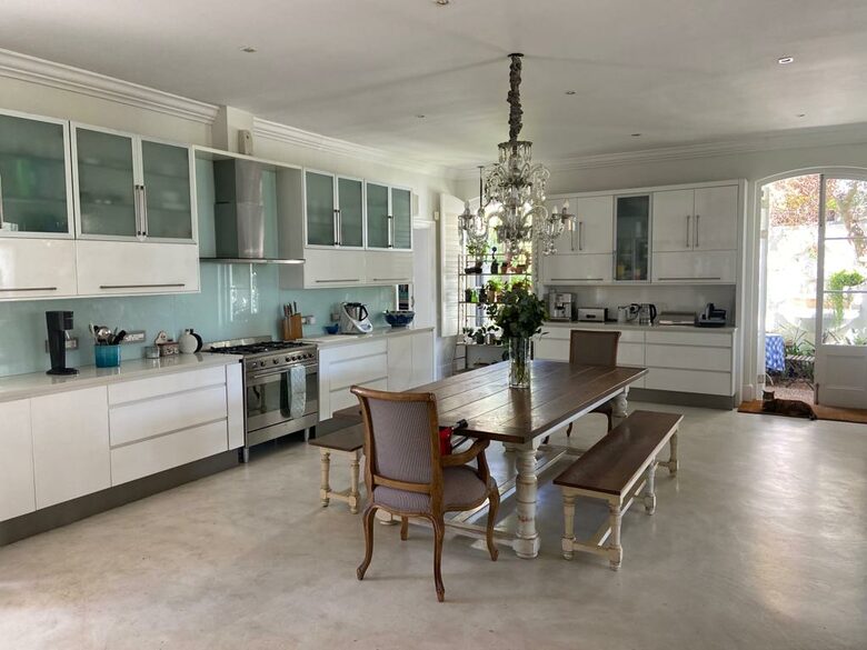 Eaton House - Cape Town, South Africa