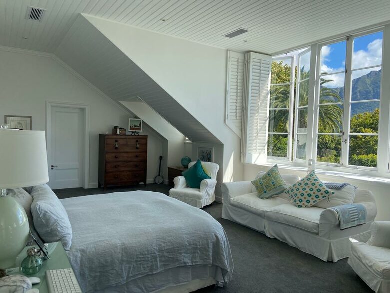 Eaton House - Cape Town, South Africa