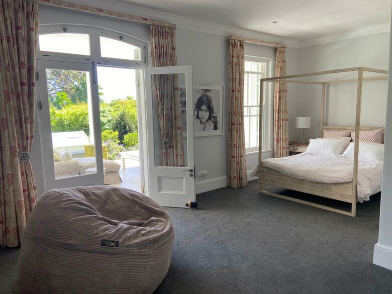 Eaton House - Cape Town, South Africa