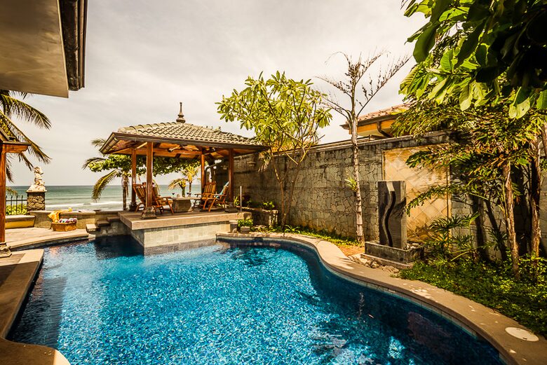 Home Exchange in Playa Langosta, Costa Rica resort style pool