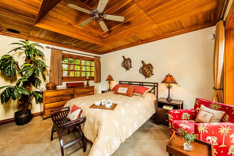 Home Exchange in Playa Langosta, Costa Rica master suite