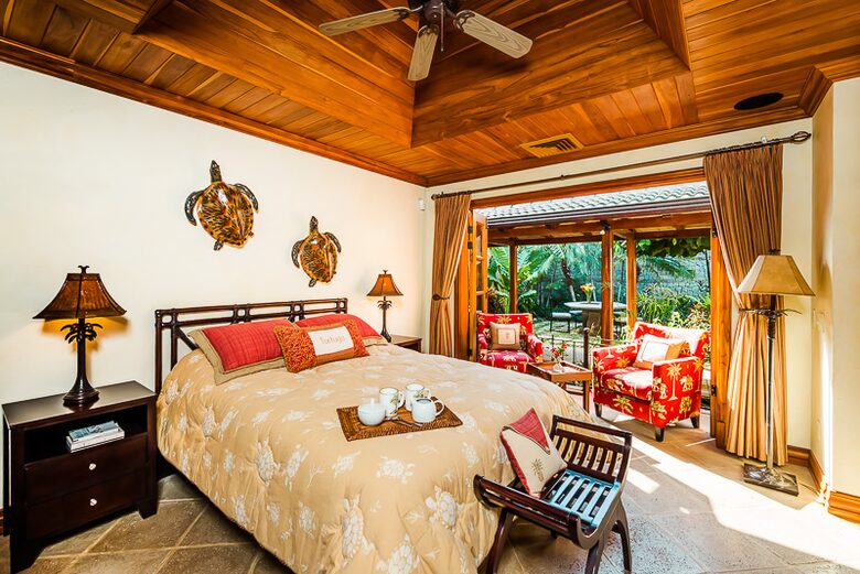 Home Exchange in Playa Langosta, Costa Rica master suite with patio