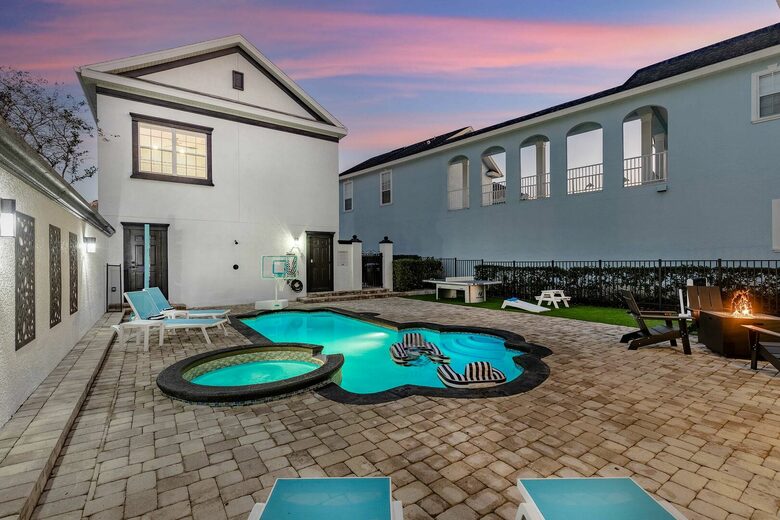 Home Exchange in Reunion, FL, private pool and hot tub