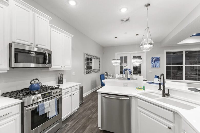 Home Exchange in Reunion, FL, has stainless steel appliances