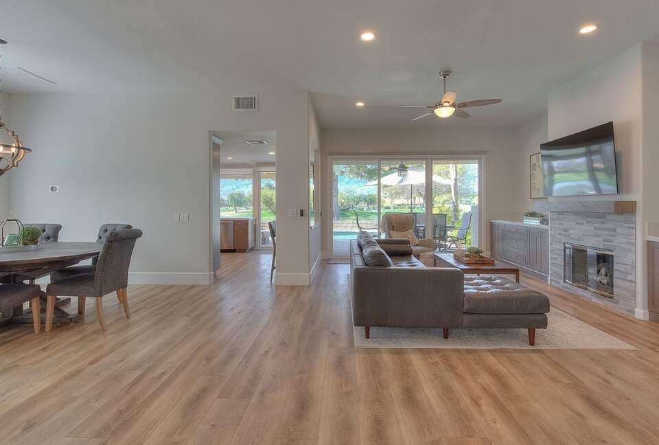 Mission Hills Luxe Home - Rancho Mirage, California