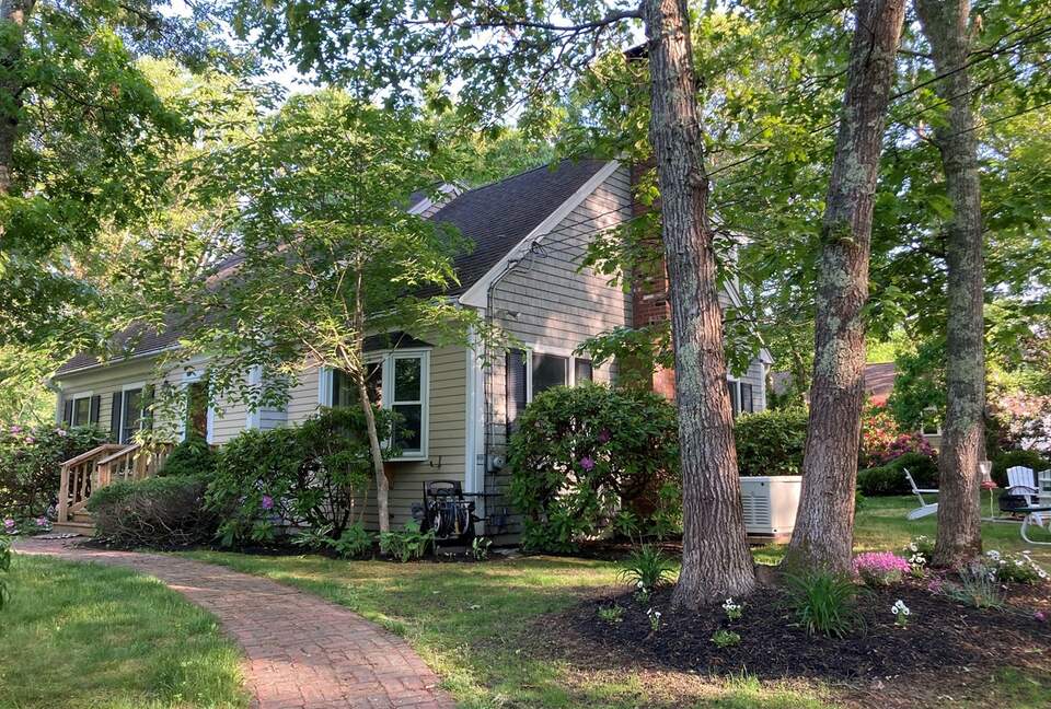 Home Exchange in North Falmouth, MA, Charming Cape Cod