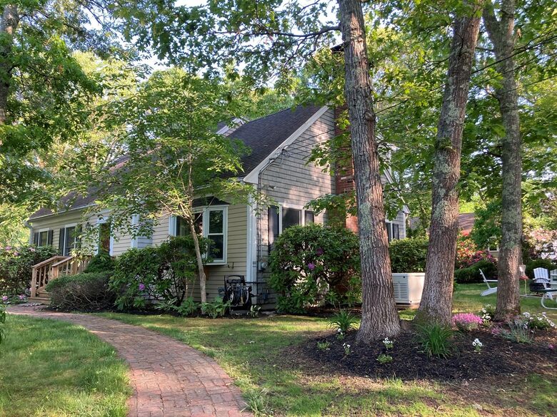 Home Exchange in North Falmouth, MA, Charming Cape Cod