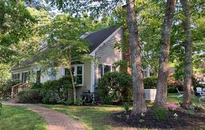 Home Exchange in North Falmouth, MA, Charming Cape Cod