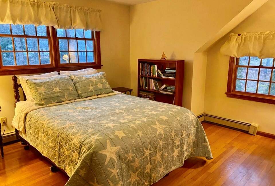 Home Exchange in North Falmouth, MA, bedroom with queen bed