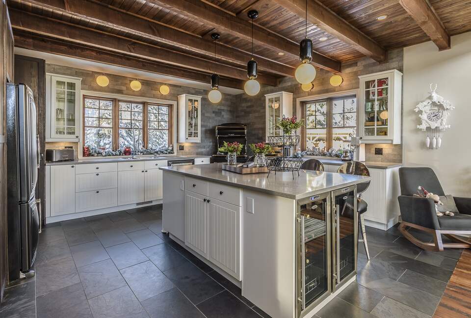 Amazing Canadian Experience - Saint-Adolphe-d'Howard, Canada