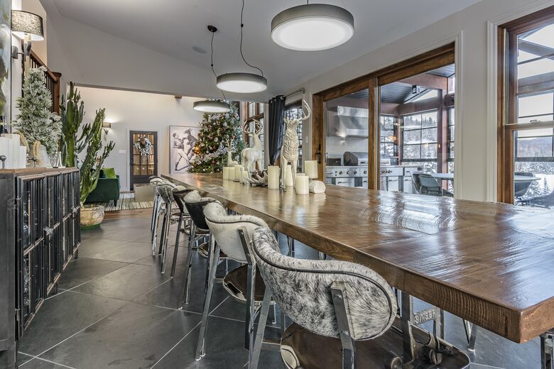 Amazing Canadian Experience - Saint-Adolphe-d'Howard, Canada