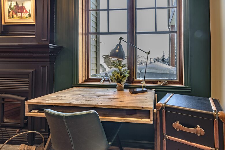 Amazing Canadian Experience - Saint-Adolphe-d'Howard, Canada