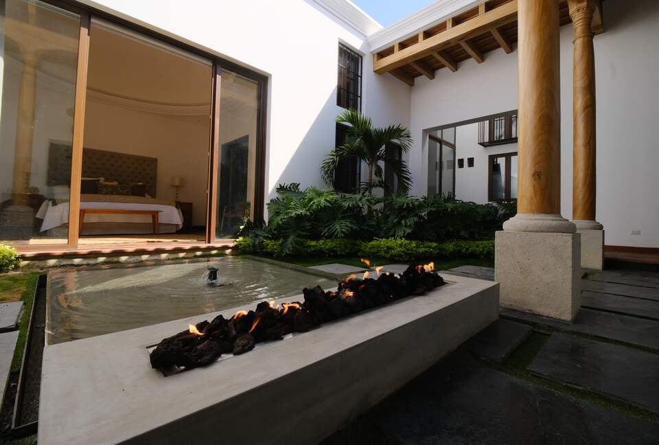 Lovely colonial-chic style home - Antigua Guatemala, Guatemala