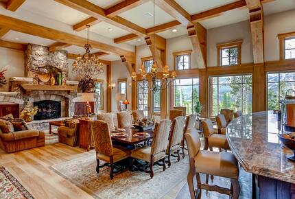 Switchback Lodge - Moving Mountains - Breckenridge, Colorado