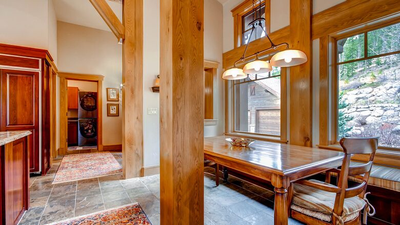 Switchback Lodge - Moving Mountains - Breckenridge, Colorado