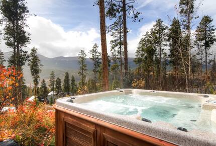 Switchback Lodge - Moving Mountains - Breckenridge, Colorado