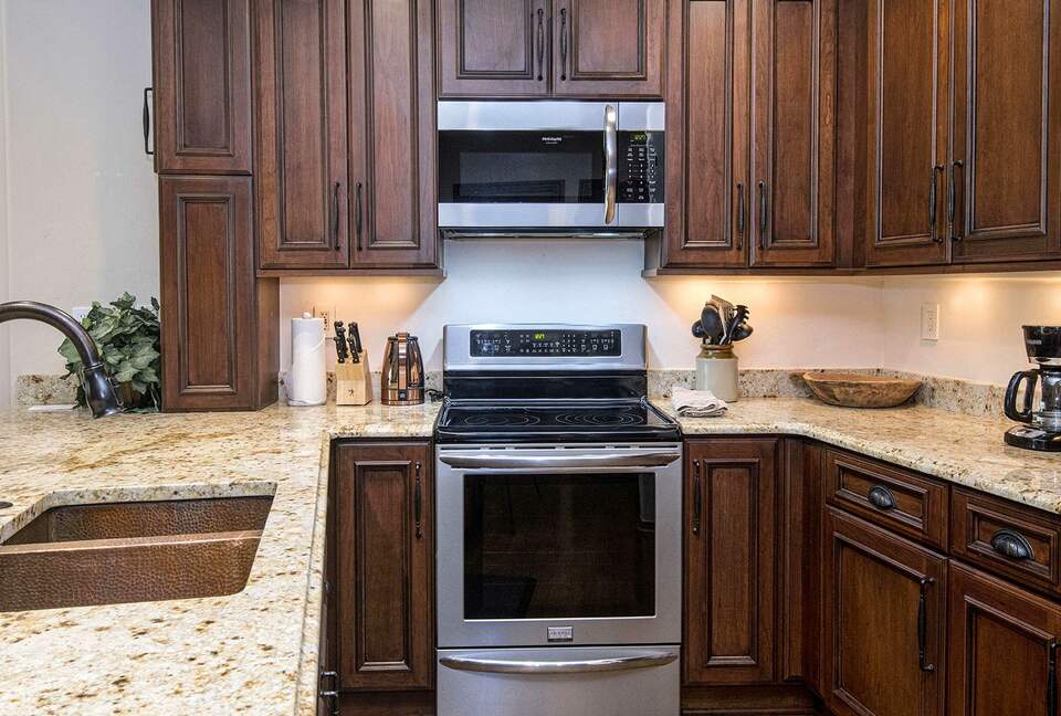 Home Exchange in Beaver Creek, CO, kitchen stainless steel appliances