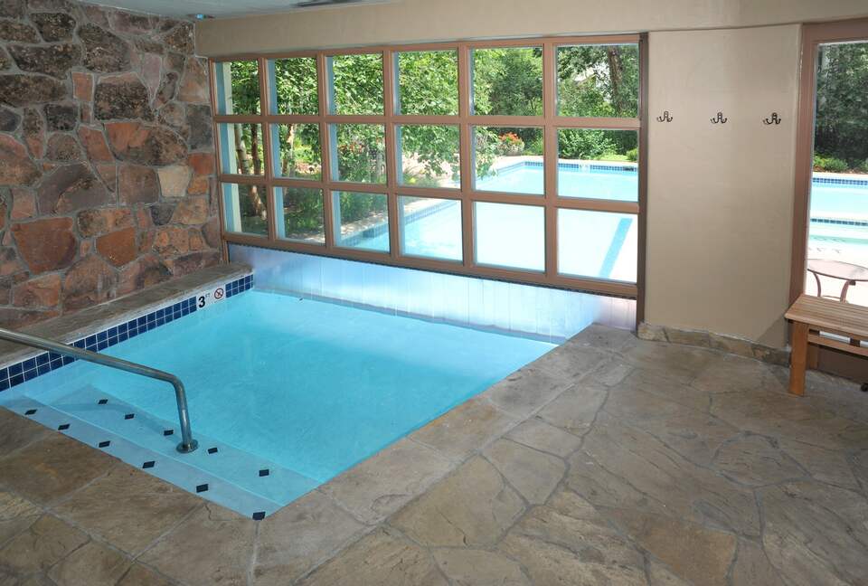 Home Exchange in Beaver Creek, CO, indoor part of pool