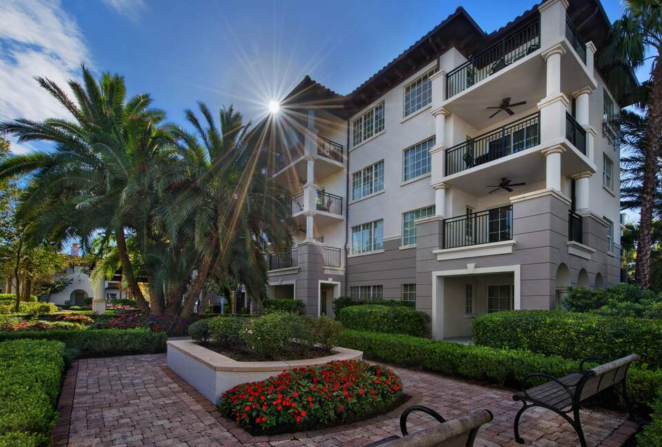 Marriott's Lakeshore Reserve 2 Bedroom Villa - Orlando, Florida