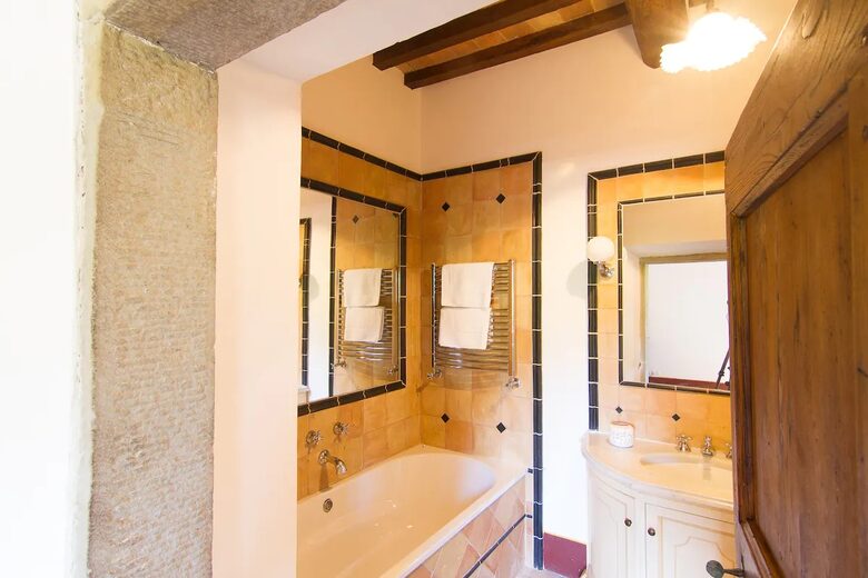 Palazzo Prugnoli - Monte Santa Maria Tiberina, Italy