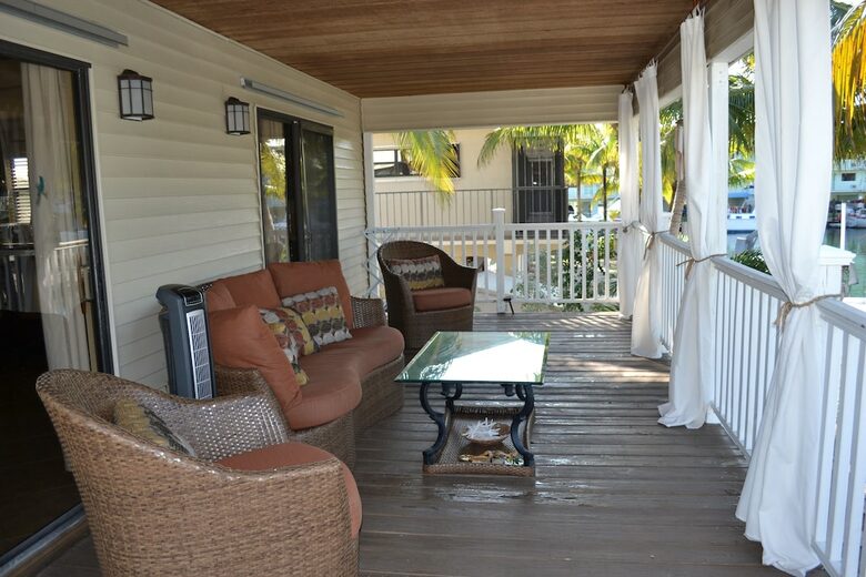 Home Exchange in Marathon, FL patio overlooking the canal