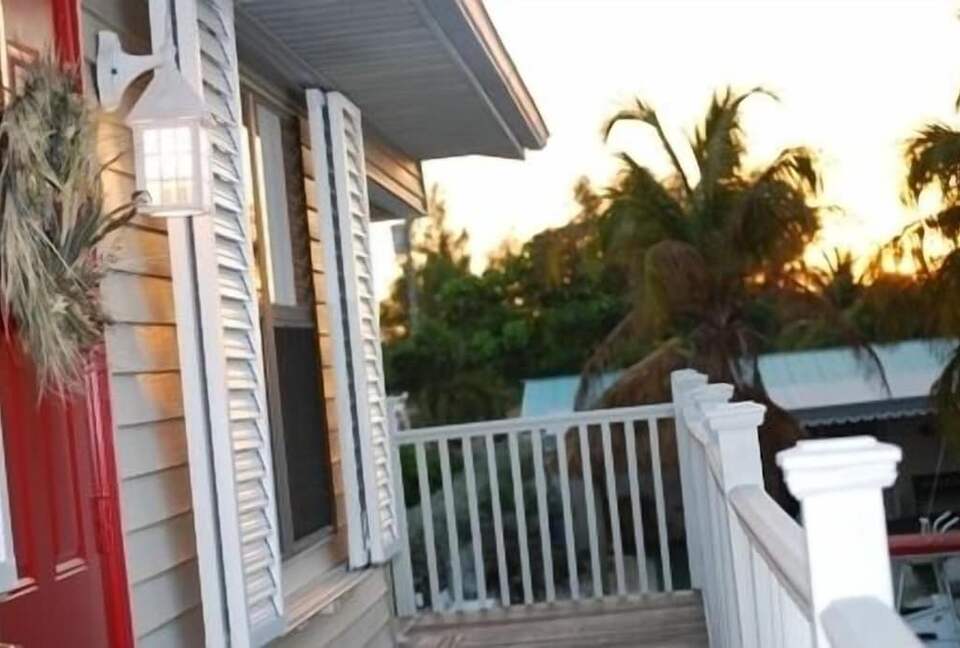 Home Exchange in Marathon, FL front porch
