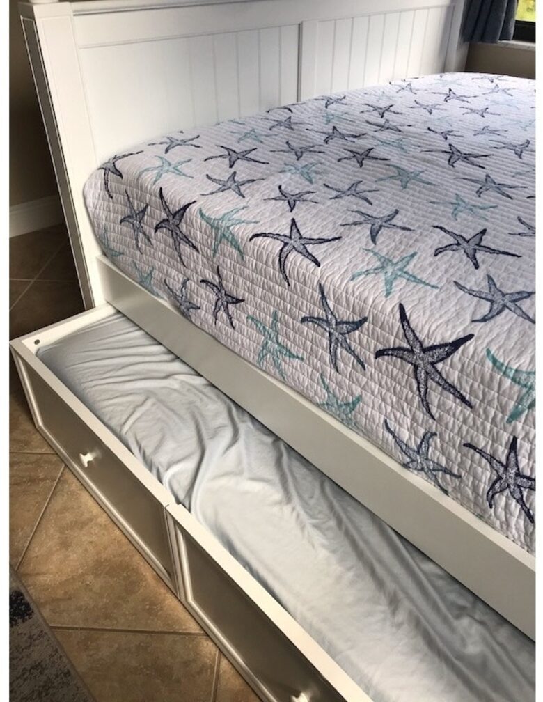 Home Exchange in Marathon, FL bunk room trundle bed for extra guests