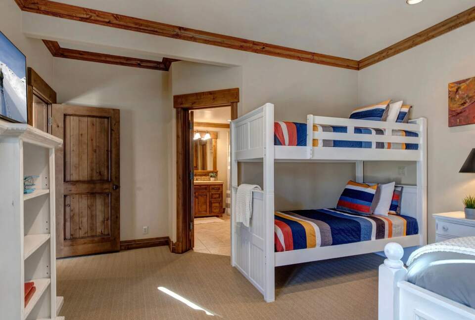 Park Meadows Mountain Majestic - Park City, Utah